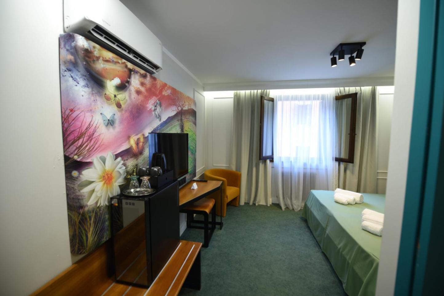 Hotel Celis Barcis Exterior photo